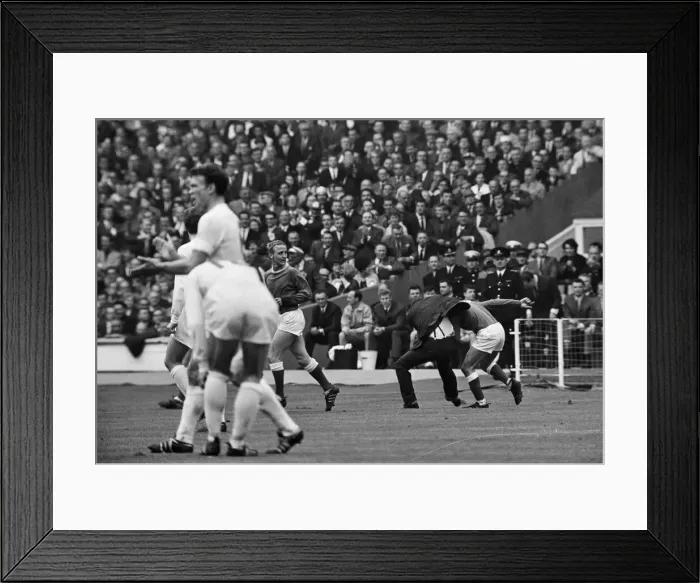 Framed Print : 1966 FA Cup Final at Wembley stadium. Everton 3 v Sheffield Wednesday 2 Framed Print : 1966 FA Cup Final at Wembley stadium. Everton 3 v Sheffield Wednesday 2