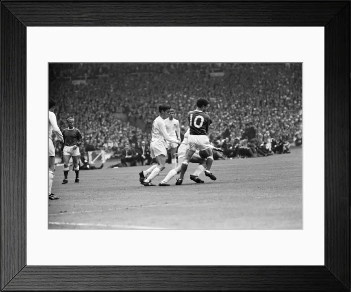 Framed Print : 1966 FA Cup Final at Wembley stadium. Everton 3 v Sheffield Wednesday 2 Framed Print : 1966 FA Cup Final at Wembley stadium. Everton 3 v Sheffield Wednesday 2
