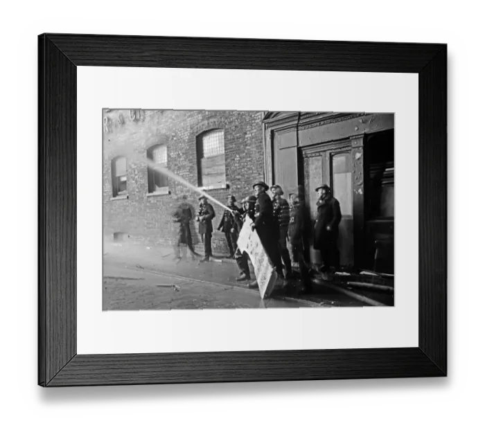 Framed Print : Members of the Auxiliary Fire Service and London Fire Brigade seen here fighting a fire Framed Print : Members of the Auxiliary Fire Service and London Fire Brigade seen here fighting a fire