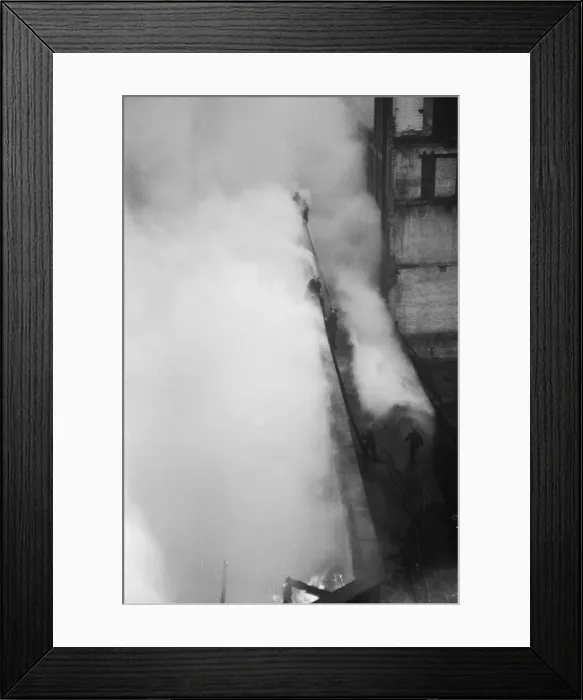 Framed Print : Firemen tackling a fire at Taylors Great Central Depository in St Georges Road