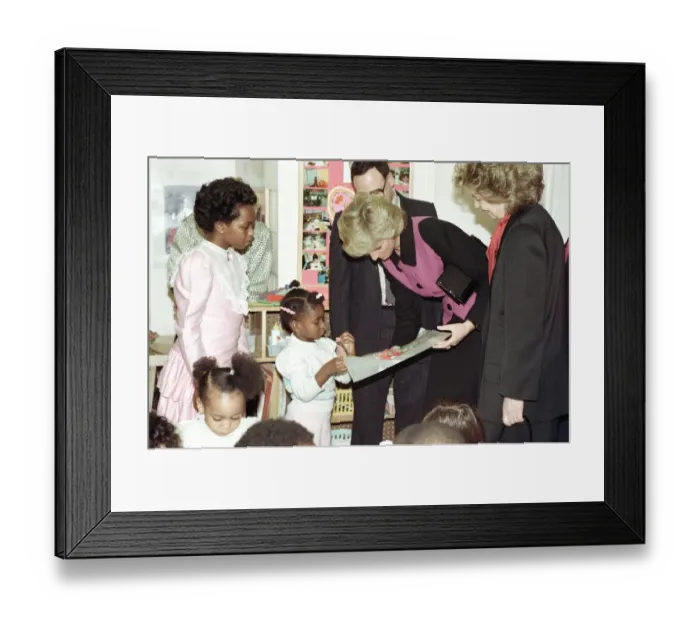 Framed Print : Diana, Princess of Wales visits a day nursery, New York City. February 1989 Framed Print : Diana, Princess of Wales visits a day nursery, New York City. February 1989