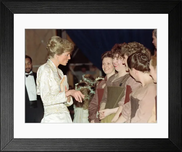 Framed Print : Diana, Princess of Wales attends an opera in Brooklyn, New York City. 3rd February 1989 Framed Print : Diana, Princess of Wales attends an opera in Brooklyn, New York City. 3rd February 1989