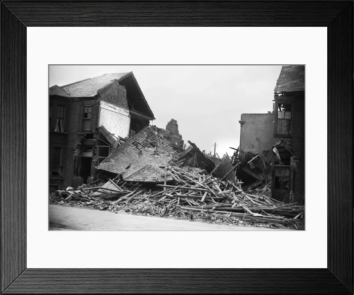 Framed Print : Damage to a Battersea street following a daylight raid on London
