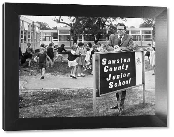 Picture shows Sawston County Junior School Headmaster Mr D. W