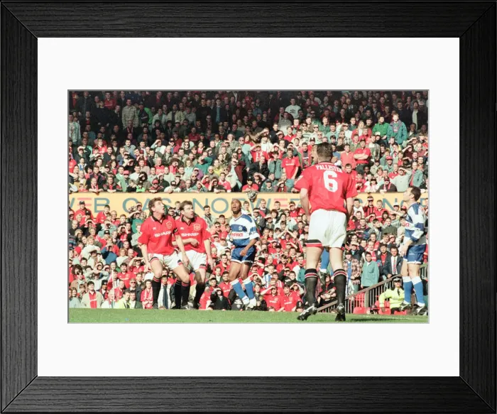 Framed Print : Manchester United 2-0 QPR, FA Cup Quarter Final match action, Old Trafford Framed Print : Manchester United 2-0 QPR, FA Cup Quarter Final match action, Old Trafford