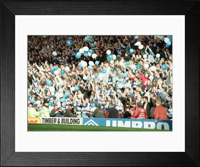 Framed Print : Queens Park Rangers Fans at Old Trafford, Manchester United 2-0 QPR Framed Print : Queens Park Rangers Fans at Old Trafford, Manchester United 2-0 QPR