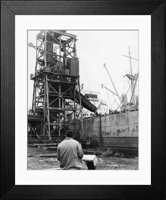 Framed Print : Swansea Docks is the collective name for several docks in Swansea, Wales Framed Print : Swansea Docks is the collective name for several docks in Swansea, Wales