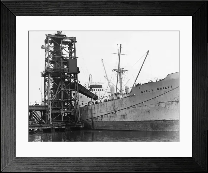 Framed Print : Swansea Docks is the collective name for several docks in Swansea, Wales Framed Print : Swansea Docks is the collective name for several docks in Swansea, Wales