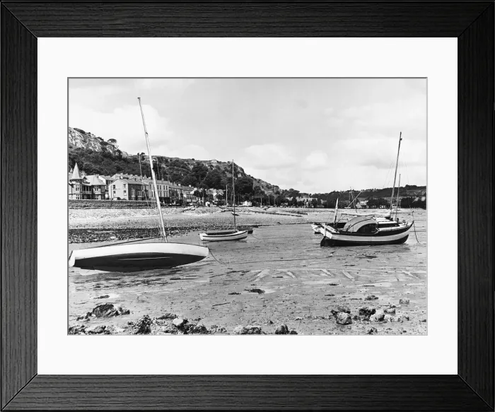 Framed Print : Swansea Bay is a bay on the southern coast of Wales (Picture Framed Print : Swansea Bay is a bay on the southern coast of Wales (Picture