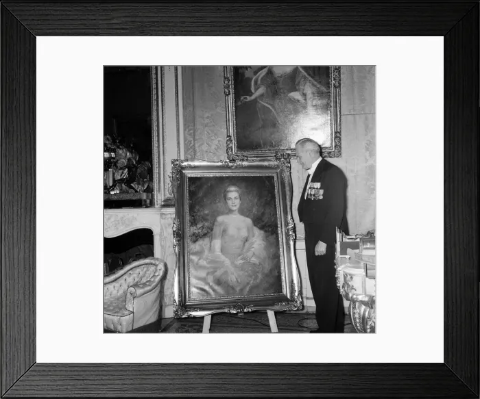 Framed Print : Portraits of Grace Kelly at the Princes Palace of Monaco ahead of her wedding Framed Print : Portraits of Grace Kelly at the Princes Palace of Monaco ahead of her wedding