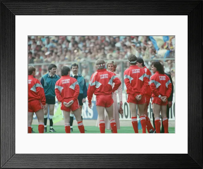 Framed Print : Liverpool verses Wimbledon. FA Cup final at Wembley Stadium Framed Print : Liverpool verses Wimbledon. FA Cup final at Wembley Stadium