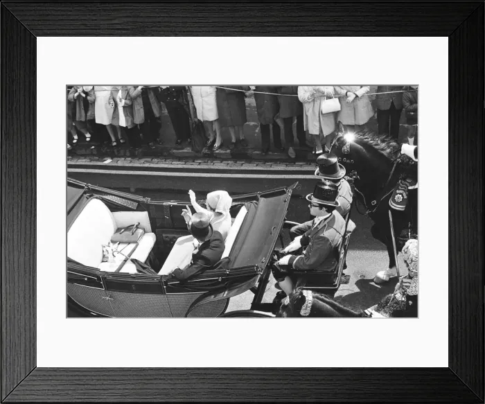 Framed Print : Queen Elizabeth II and Prince Philip, Duke of Edinburgh visit York. 28th June 1971 Framed Print : Queen Elizabeth II and Prince Philip, Duke of Edinburgh visit York. 28th June 1971
