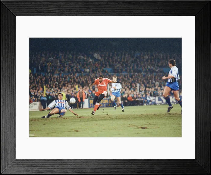 Framed Print : FA Cup 4th round replay at the Goldstone Ground, Hove. Brighton Framed Print : FA Cup 4th round replay at the Goldstone Ground, Hove. Brighton