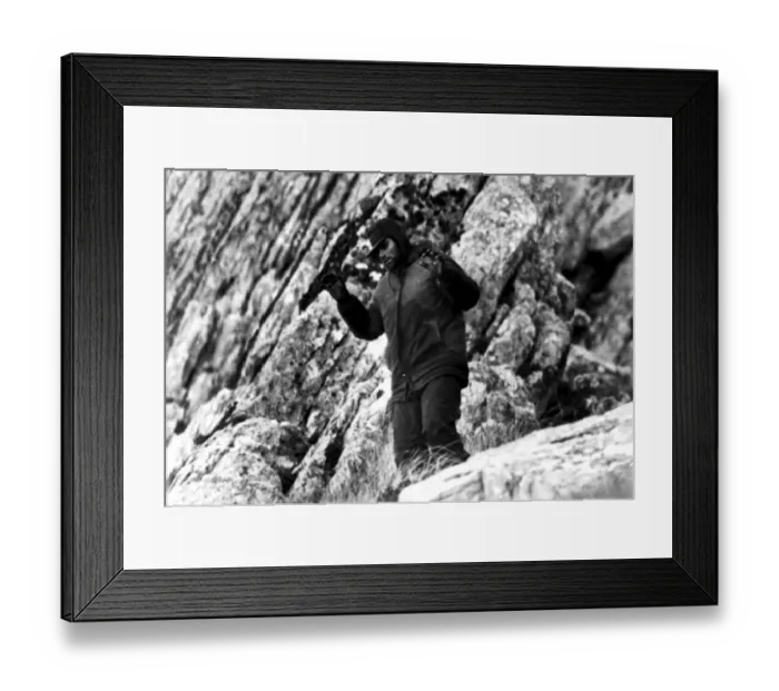 Framed Print : AN ARGENTINE SOLDIER SURRENDERING TO THE BRITISH TASK FORCE DURING THE FALKLANDS WAR 1982