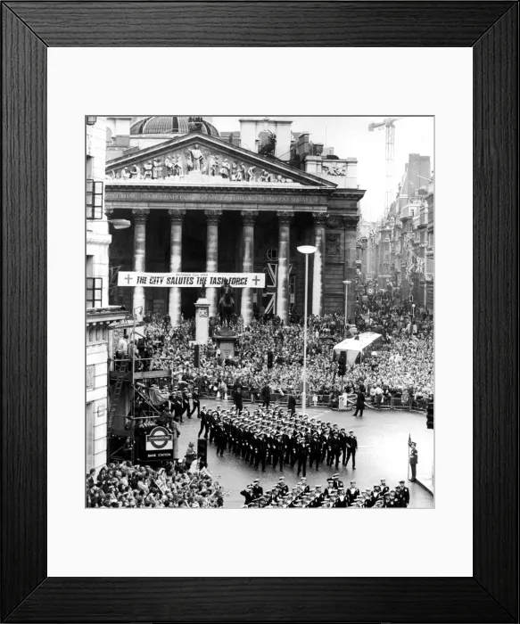 Framed Print : London Victory Parade of 1982. British victory parade held after the defeat of Argentina Framed Print : London Victory Parade of 1982. British victory parade held after the defeat of Argentina