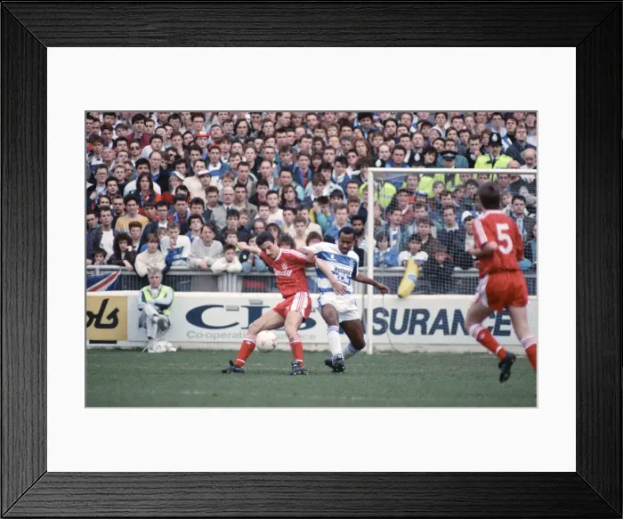 Framed Print : FA Cup Quarter Final match at Loftus Road. Queens Park Rangers 2 v Liverpool 2 Framed Print : FA Cup Quarter Final match at Loftus Road. Queens Park Rangers 2 v Liverpool 2