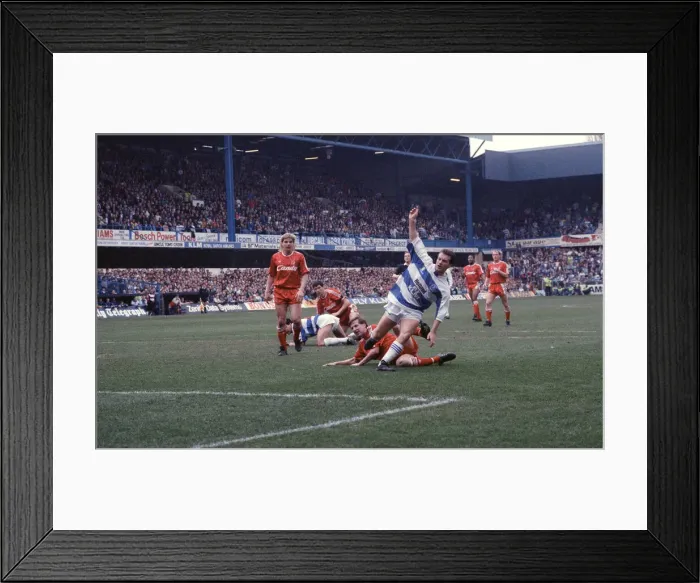 Framed Print : FA Cup Quarter Final match at Loftus Road. Queens Park Rangers 2 v Liverpool 2 Framed Print : FA Cup Quarter Final match at Loftus Road. Queens Park Rangers 2 v Liverpool 2