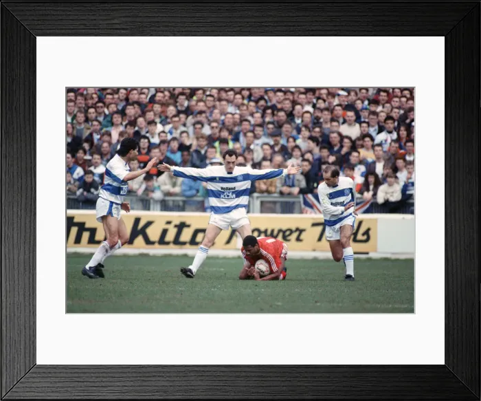 Framed Print : FA Cup Quarter Final match at Loftus Road. Queens Park Rangers 2 v Liverpool 2 Framed Print : FA Cup Quarter Final match at Loftus Road. Queens Park Rangers 2 v Liverpool 2