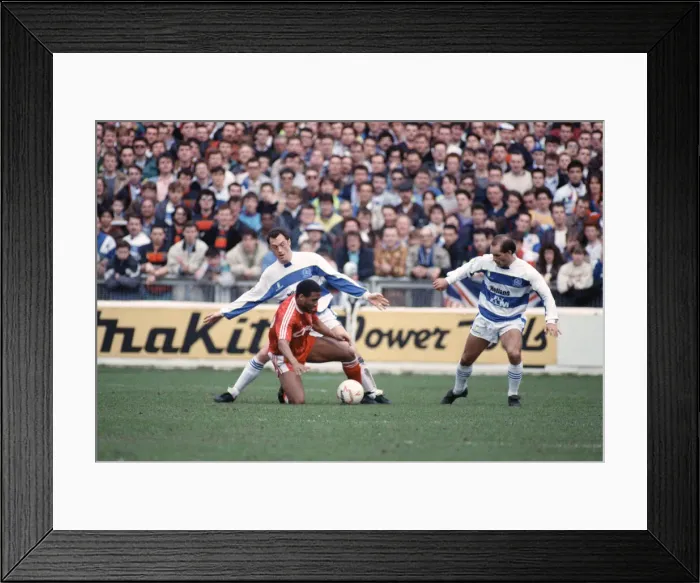 Framed Print : FA Cup Quarter Final match at Loftus Road. Queens Park Rangers 2 v Liverpool 2 Framed Print : FA Cup Quarter Final match at Loftus Road. Queens Park Rangers 2 v Liverpool 2