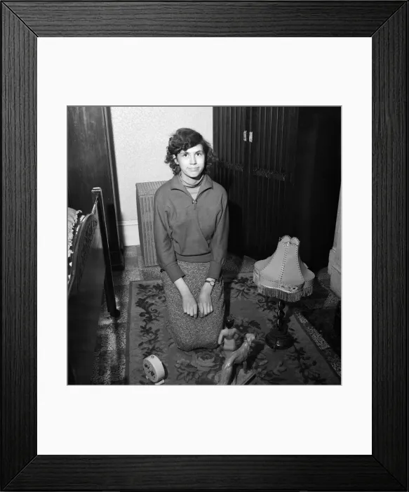 Framed Print : Shirley Hitchings, aged 15, of Wycliffe Road, Battersea Framed Print : Shirley Hitchings, aged 15, of Wycliffe Road, Battersea