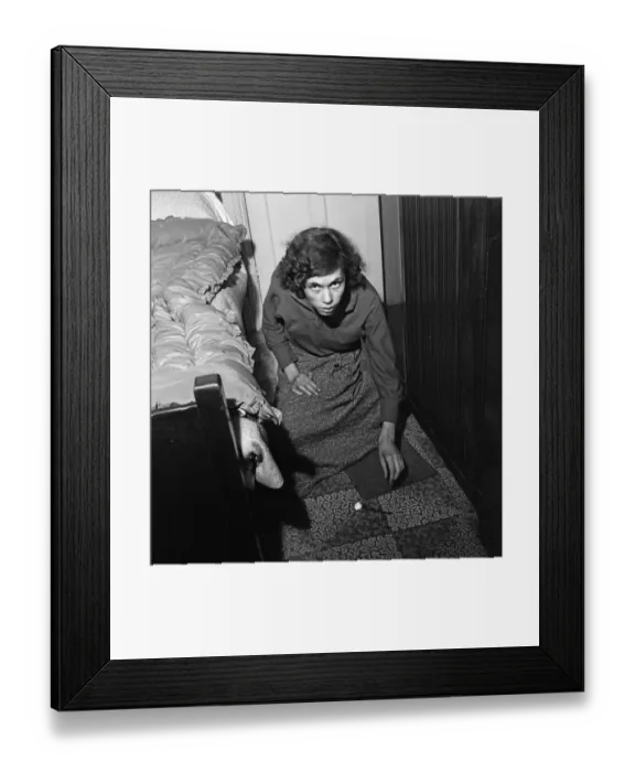 Framed Print : Shirley Hitchings, aged 15, of Wycliffe Road, Battersea Framed Print : Shirley Hitchings, aged 15, of Wycliffe Road, Battersea