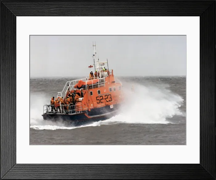 Framed Print : The Barry lifeboat in action. Circa 1990s Framed Print : The Barry lifeboat in action. Circa 1990s