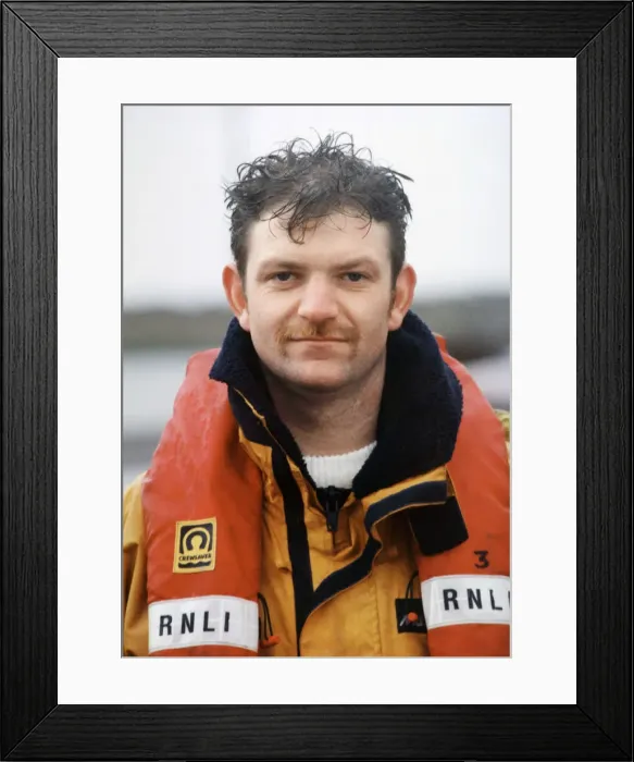 Framed Print : Barry lifeboat member Dave Moore. 18th January 1998 Framed Print : Barry lifeboat member Dave Moore. 18th January 1998