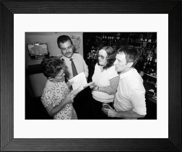 Framed Print : Winning team at the quiz regional finals at The Oak public house, Cambridgeshire Framed Print : Winning team at the quiz regional finals at The Oak public house, Cambridgeshire