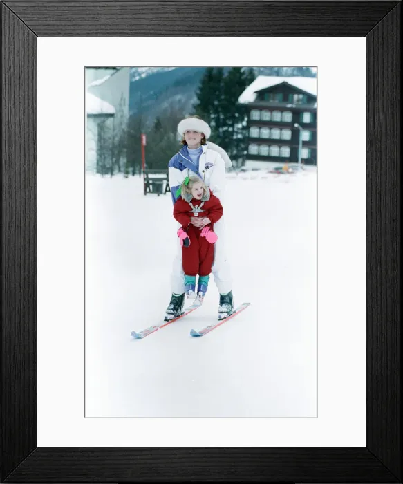 Framed Print : Sarah, The Duchess of York on holiday in Klosters with her daughter Princess Beatrice