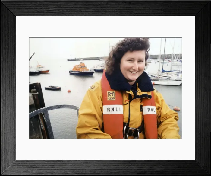 Framed Print : Barry lifeboat crew member Vicki Phillips. 19th January 1998 Framed Print : Barry lifeboat crew member Vicki Phillips. 19th January 1998