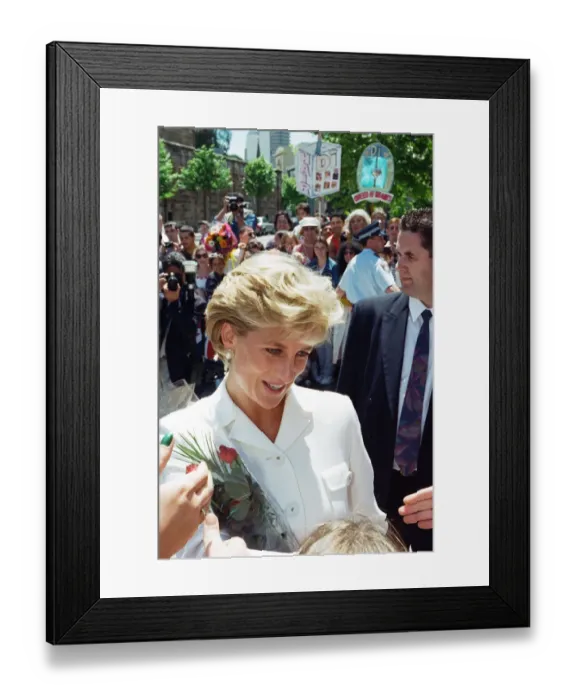 Framed Print : Diana, Princess of Wales arrives at the The Sacred Heart Hospice in Sydney, Australia Framed Print : Diana, Princess of Wales arrives at the The Sacred Heart Hospice in Sydney, Australia