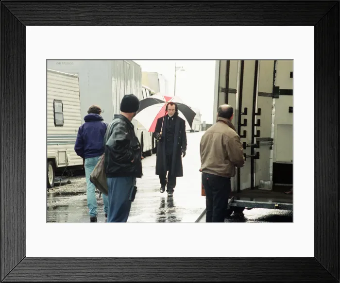 Framed Print : Filming of Mary Reilly, an American horror film starring Julia Roberts and John Malkovich Framed Print : Filming of Mary Reilly, an American horror film starring Julia Roberts and John Malkovich