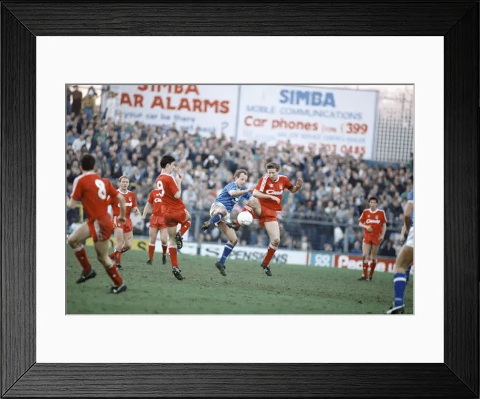 Framed Print : FA Cup 4th round match at The Den. Final score Millwall 0 v Liverpool 2 Framed Print : FA Cup 4th round match at The Den. Final score Millwall 0 v Liverpool 2