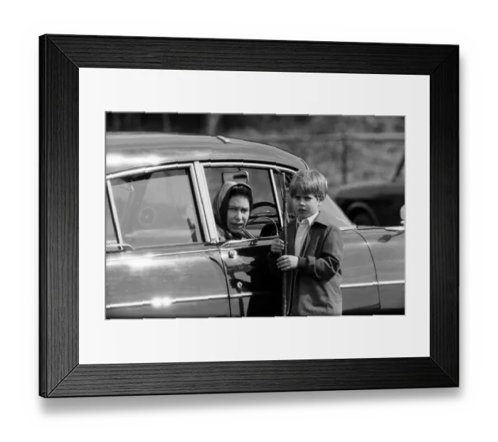 Framed Print : Queen Elizabeth II and Prince Edward at Windsor Great Park, Berkshire. 1st May 1971