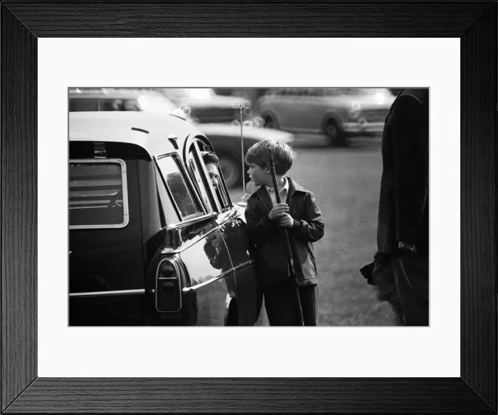 Framed Print : Queen Elizabeth II and Prince Edward at Windsor Great Park, Berkshire. 1st May 1971 Framed Print : Queen Elizabeth II and Prince Edward at Windsor Great Park, Berkshire. 1st May 1971