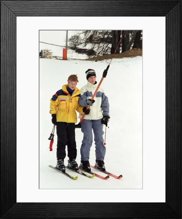 Framed Print : Zara Phillips and Prince Harry on the ski slopes of Klosters. January 1998 Framed Print : Zara Phillips and Prince Harry on the ski slopes of Klosters. January 1998
