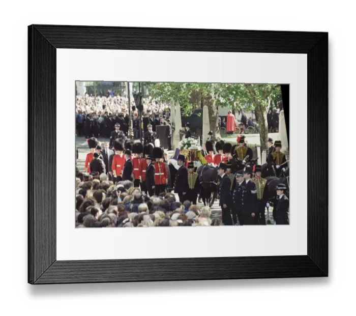 Framed Print : The funeral of Diana, Princess of Wales at Westminster Abbey, London Framed Print : The funeral of Diana, Princess of Wales at Westminster Abbey, London