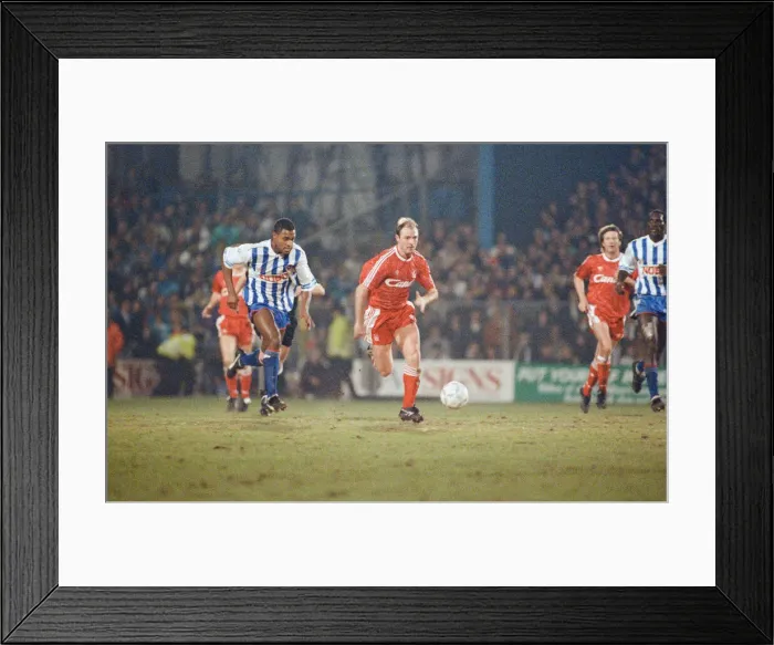 Framed Print : FA Cup 4th round replay at the Goldstone Ground, Hove. Brighton Framed Print : FA Cup 4th round replay at the Goldstone Ground, Hove. Brighton