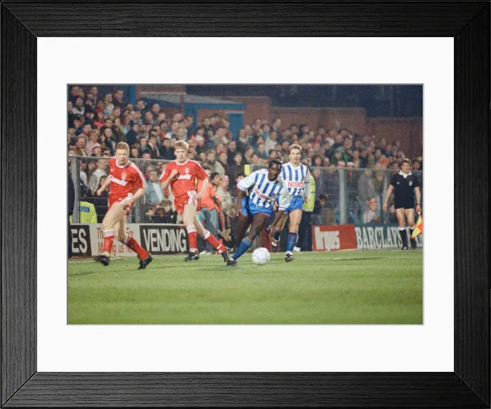 Framed Print : FA Cup 4th round replay at the Goldstone Ground, Hove. Brighton Framed Print : FA Cup 4th round replay at the Goldstone Ground, Hove. Brighton