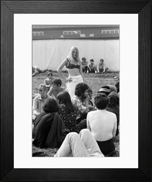 Framed Print : The Jazz and Pop Festival, held at Plumpton Racecourse, East Sussex Framed Print : The Jazz and Pop Festival, held at Plumpton Racecourse, East Sussex