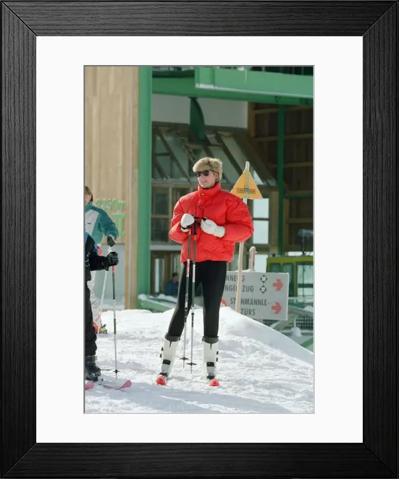 Framed Print : HRH The Princess of Wales, Princess Diana, enjoys a ski holiday in Lech, Austria