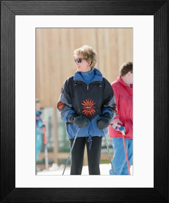 Framed Print : HRH The Princess of Wales, Princess Diana, during a skiing holiday in Lech, Austria Framed Print : HRH The Princess of Wales, Princess Diana, during a skiing holiday in Lech, Austria
