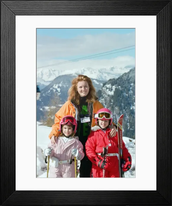 Framed Print : Sarah, Duchess Of York with her daughters Princess Beatrice and Princess Eugenie