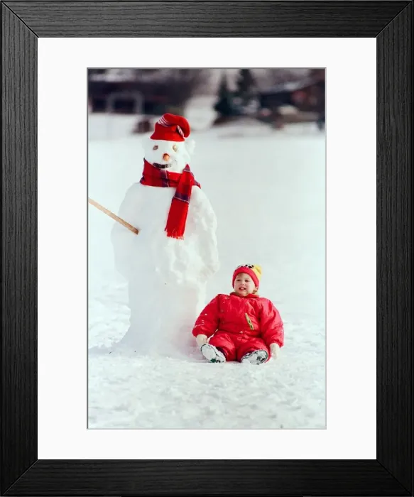 Framed Print : Princess Beatrice in Klosters, Switzerland, 21st January 1990 Framed Print : Princess Beatrice in Klosters, Switzerland, 21st January 1990