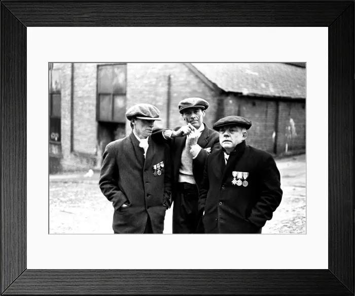 Framed Print : Filming of the television programme When the Boat Comes In on location in North Shields Framed Print : Filming of the television programme When the Boat Comes In on location in North Shields