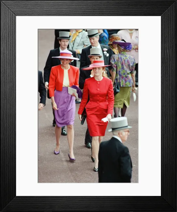Framed Print : Princess Diana and Sarah Ferguson, the Duchess of York attend the first day of the Ascot Framed Print : Princess Diana and Sarah Ferguson, the Duchess of York attend the first day of the Ascot