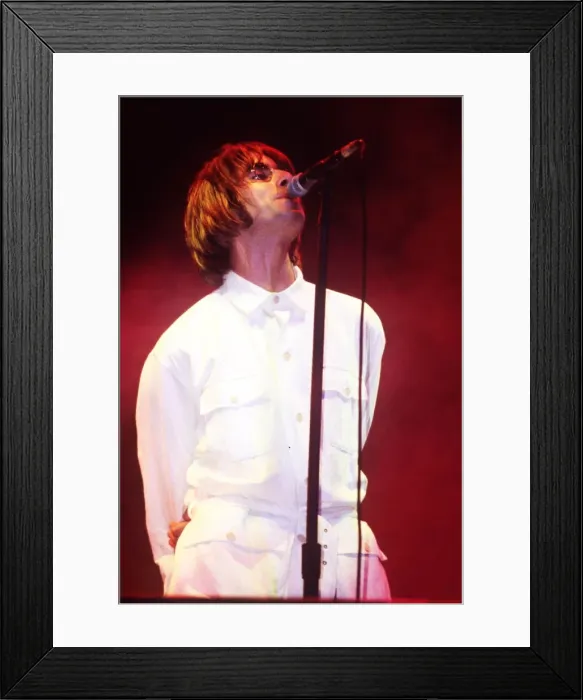 Framed Print : LIAM GALLAGHER (OASIS) - ON STAGE AT KNEBWORTH - 10  /  08  /  1`996
