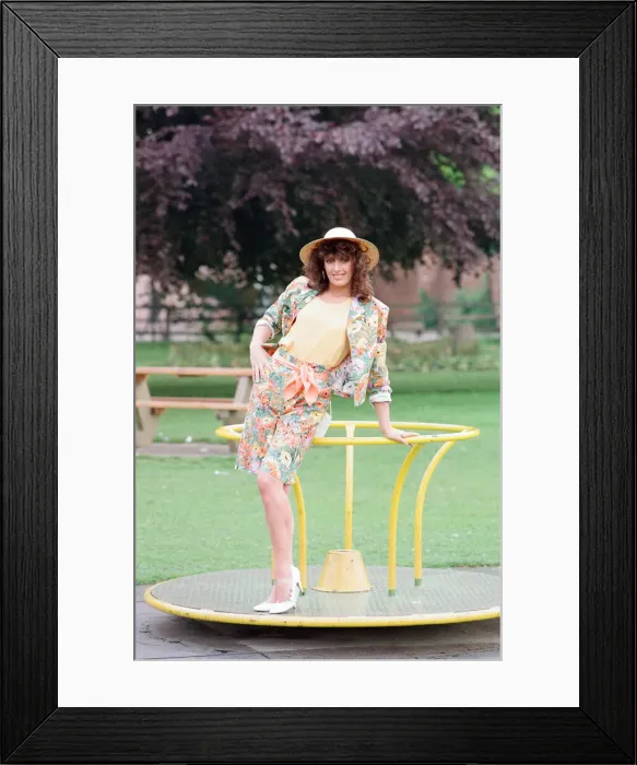 Framed Print : Northallerton & Crathorne Fashion Feature, Tuesday 15th May 1990