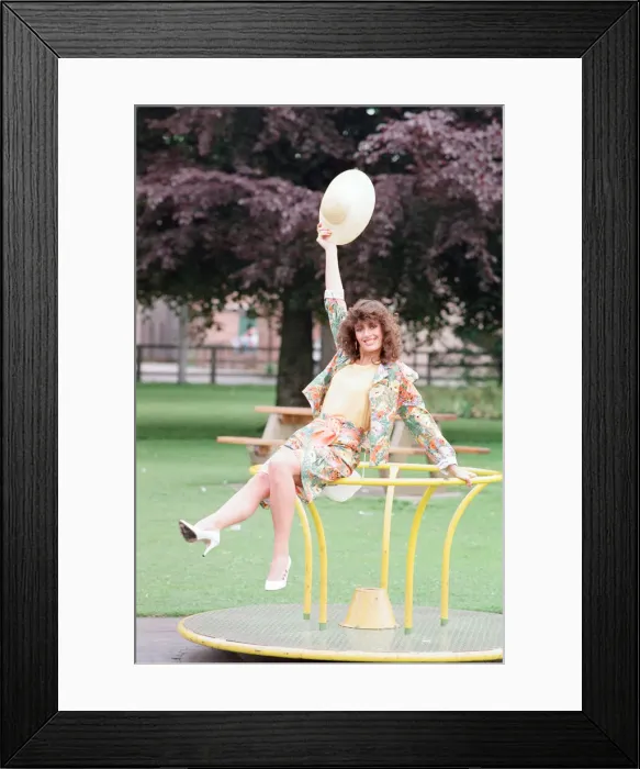 Framed Print : Northallerton & Crathorne Fashion Feature, Tuesday 15th May 1990 Framed Print : Northallerton & Crathorne Fashion Feature, Tuesday 15th May 1990
