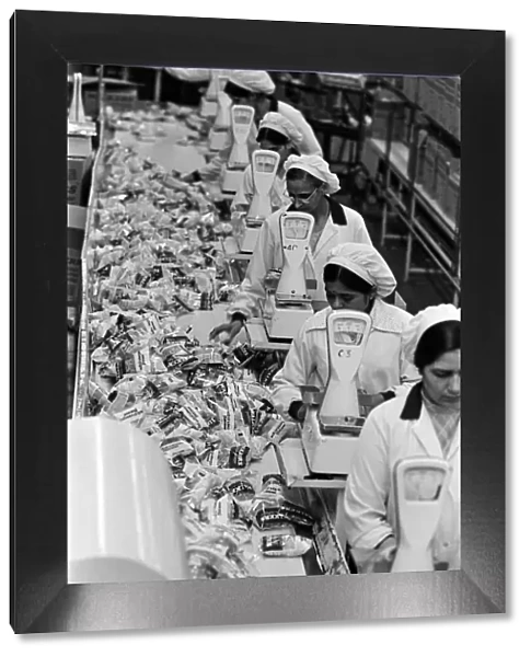 Scenes at the Walkers Factory, Leicester. 26th January 1978